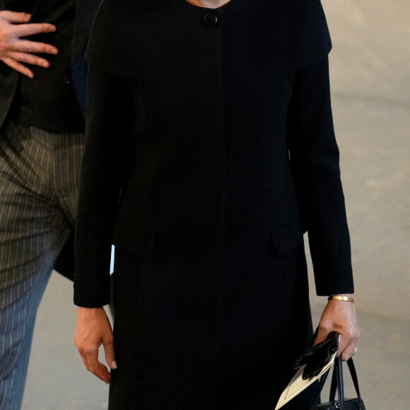 Le prince Harry, duc de Sussex, Meghan Markle, duchesse de Sussex - Intérieur - Procession cérémonielle du cercueil de la reine Elisabeth II du palais de Buckingham à Westminster Hall à Londres. Le 14 septembre 2022 