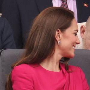 Kate Catherine Middleton, duchesse de Cambridge, Mike Tindall, le prince Louis - La famille royale d'Angleterre lors de la parade devant le palais de Buckingham, à l'occasion du jubilé de la reine d'Angleterre. Le 5 juin 2022 