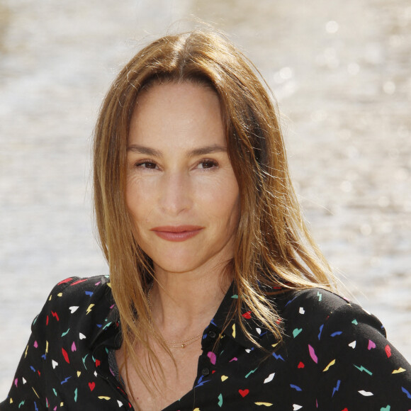Vanessa Demouy "Ici tout commence" - Photocall lors du Festival de la Fiction de La Rochelle. Le 18 septembre 2021 © Christophe Aubert via Bestimage