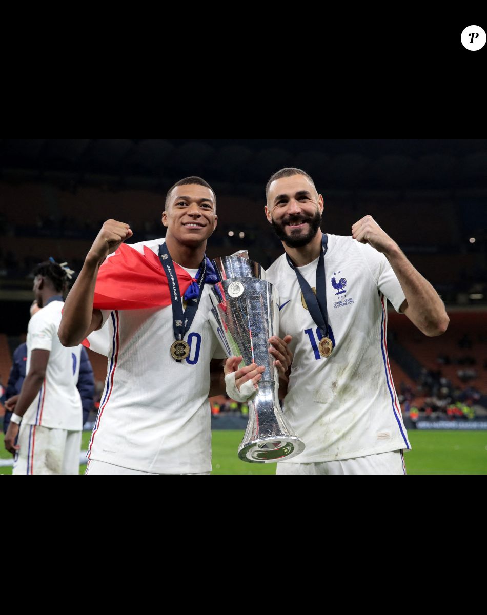 Kylian Mbappe et Karim Benzema: La France remporte la coupe de la Ligue des Nations en battant l'Espagne 2 buts à 1 à Milan le 10 octobre 2021. © Inside/Panoramic/Bestimage