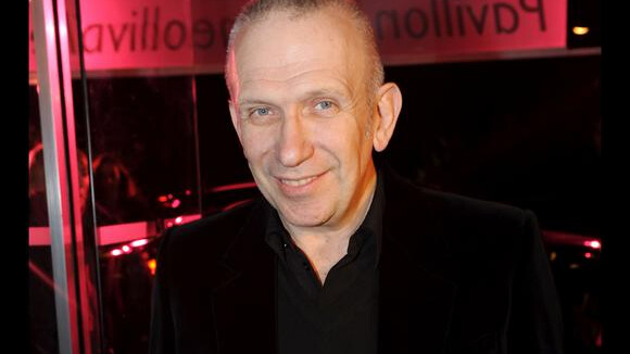 Jean-Paul Gaultier : Le créateur enchaîne les projets et revient à la télé !