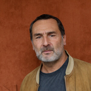 Gilles Lellouche au village lors des Internationaux de France de Tennis de Roland Garros 2022 à Paris, France, le 5 juin 2022. © Dominique Jacovides/Bestimage 