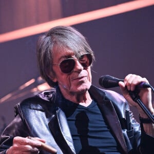 Jacques Dutronc et Thomas Dutronc en showcase de leur tournée "Dutronc & Dutronc" au Centre Evénementiel de Courbevoie le 11 avril 2022. © Coadic Guirec/Bestimage