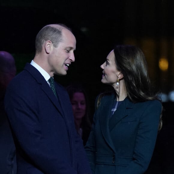 Le prince de Galles William et Kate Catherine Middleton, princesse de Galles, lors de l'illumination de l'Hôtel de Ville à l'occasion de la remise du prix "Earthshot Prize Awards" à Boston. Le 30 novembre 2022 