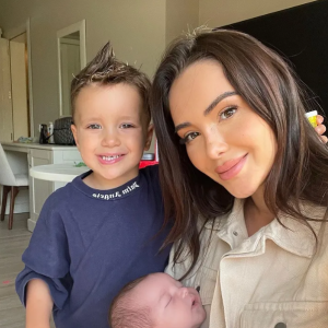 Nabilla est devenue la maman de deux enfants, Milann et Leyann. Instagram.