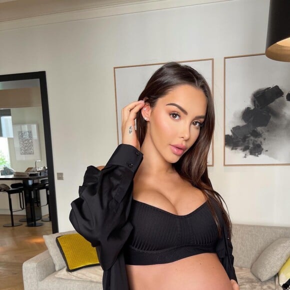Nabilla sur Instagram. Le 31 mai 2022.