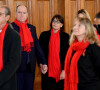 Le prince Albert II de Monaco, la princesse Stéphanie et sa fille Camille Gottlieb ont participé au déploiement des "Courtepointes" en mémoire des victimes du SIDA, au Musée Océanographique de Monaco, le 1er décembre 2022.