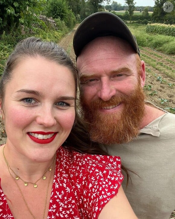 Jérôme et Lucile, couple phare de "L'amour est dans le pré", heureux parents de la petite Capucine.