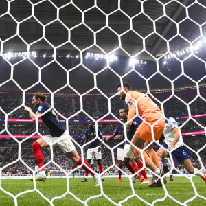 RABIOT Adrien (FRA) au match de football de quart de finale opposant la France à l'Angleterre lors de coupe de Monde au stade Al Bayt à Al Khor au Qatar, le 10 décembre 2022. © Jean-Baptiste Autissier/Panoramic/Bestimage 