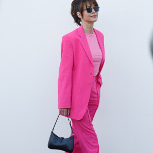 Sophie Marceau - Les célébrités au photocall du défilé Jacquemus pour la présentatation de la toute dernière collection "Le Raphia" au Bourget, Seine-Saint-Denis (93), France, le 12 décembre 2022. Habitué à ne pas suivre le calendrier de la Fashion Week de Paris, le designer a présenté sa toute dernière collection "Le Raphia" avec l'une une de ses couleurs favorites : le beige. © Veeren-Clovis/Bestimage 