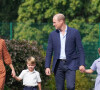 Le prince William, duc de Cambridge et Catherine Kate Middleton, duchesse de Cambridge accompagnent leurs enfants George, Charlotte et Louis à l'école Lambrook le 7 septembre 2022. 