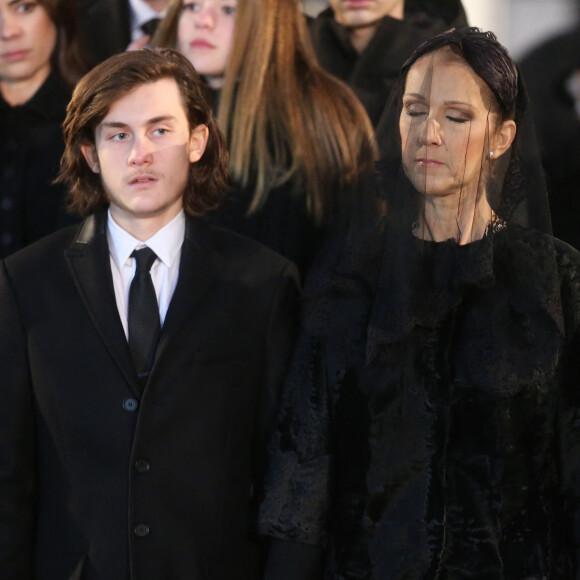Céline Dion et son fils René-Charles Angélil - Sorties des obsèques nationales de René Angélil en la Basilique Notre-Dame de Montréal, le 22 janvier 2016.© Morgan Dessales/Bestimage 