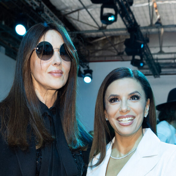 Monica Bellucci, Eva Longoria au Front Row du défilé Elie Saab Collection Femme Prêt-à-porter Printemps/Eté 2023 lors de la Fashion Week de Paris (PFW), France, le 1er octobre 2022. © Olivier Borde/Bestimage 