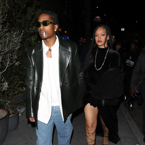 Exclusif - Rihanna et son compagnon ASAP Rocky se rendent au lounge Fleur Room pour fêter la sortie du whisky Mercer & prince de ASAP à West Hollywood le 12 novembre 2022. La fête était organisée par ASAP Rocky et Whalecard. 