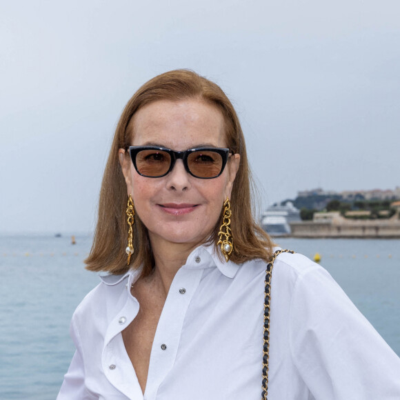 Carole Bouquet - Les célébrités assistent au défilé croisière Chanel au Monte Carlo Beach à Monaco, le 5 mai 2022. © Olivier Borde / Bestimage 