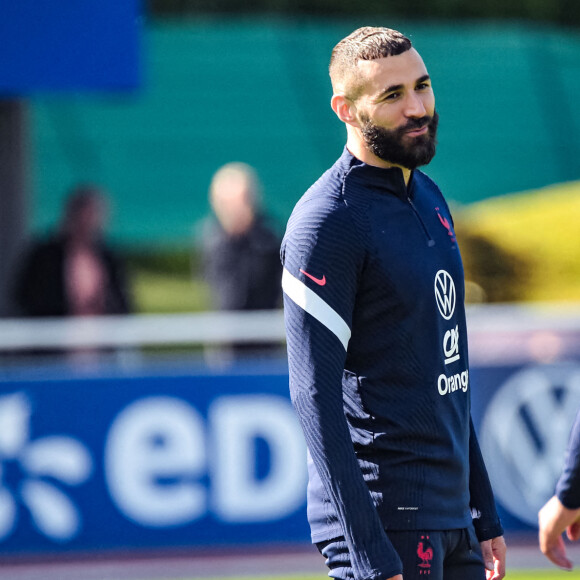 Karim Benzema - Entraînement de l'équipe de France au Centre National du Football à Clairefontaine-en-Yvelines le 1er juin 2022. 