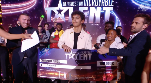 Le jeune candidat Rayane remporte la saison 17 de "La France a un Incroyable Talent" - 20 décembre 2022, M6