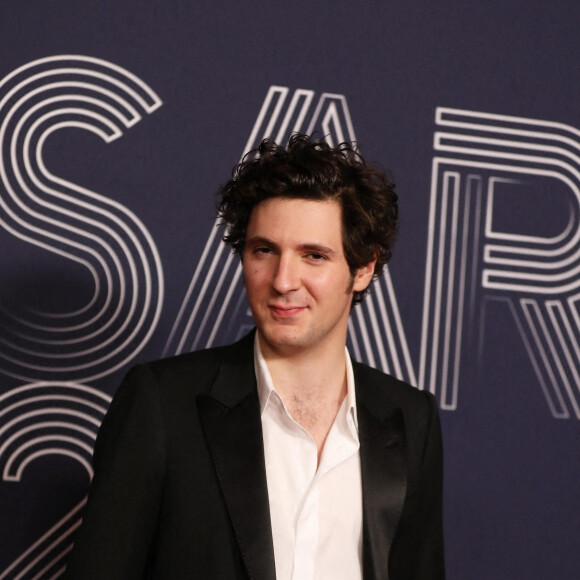 Vincent Lacoste (habillé en Lacoste) - Photocall de la 47ème édition de la cérémonie des César à l'Olympia à Paris, le 25 février 2022. © Borde-Jacovides/Bestimage