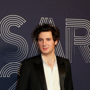 Vincent Lacoste (habillé en Lacoste) - Photocall de la 47ème édition de la cérémonie des César à l'Olympia à Paris, le 25 février 2022. © Borde-Jacovides/Bestimage