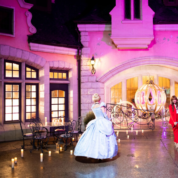 Exclusif - Natasha St Pier - Jour 2 - Tournage de l'émission "Nuit magique dans le monde de Disney" à Disneyland Paris, diffusée le 27 décembre sur M6 © Tiziano Da Silva-Cyril Moreau / Bestimage