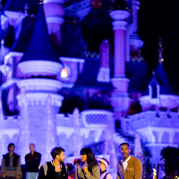 Exclusif - Claudio Capéo, Shy'm, Abi Bernadoth - Jour 2 - Tournage de l'émission "Nuit magique dans le monde de Disney" à Disneyland Paris, diffusée le 27 décembre sur M6 © Tiziano Da Silva-Cyril Moreau / Bestimage 