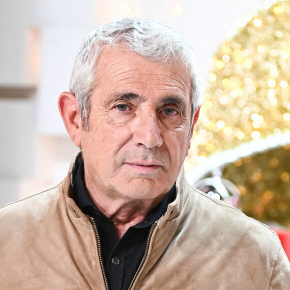 Exclusif - Michel Boujenah - Enregistrement de l'émission Vivement dimanche au studio Gabriel, présentée par M.Drucker, et diffusée sur France 3 le 1er janvier 2023. © Guillaume Gaffiot / Bestimage 