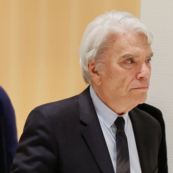 Exclusif - Bernard Tapie - B.Tapie à la sortie de la 11ème chambre correctionnelle, 2ème section du tribunal de Paris accompagné de ses avocats H.Témime et J.Minkowski à Paris, France, le 1er avril 2019. Le ministère public a requis 5 ans ferme pour Tapie et 3 ans pour S.Richard dont 18 mois avec sursis et interdiction d'exercer toute fonction publique pendant 5 ans. B.Tapie et le PDG d'Orange, S.Richard, seront les prévenus du procès pénal de l'arbitrage rendu en 2008 en faveur de l'ancien homme d'affaires, dans son contentieux avec le Crédit lyonnais sur la vente du fabricant d'équipements de sport allemand Adidas en 1993, qui s'est ouvert le 11 mars 2019. L'homme d'affaires et patron du groupe de médias "La Provence", qui lutte à 76 ans contre un cancer de l'estomac, n'a fait aucune déclaration à son arrivée au tribunal. Après dix ans de péripéties judiciaires, B.Tapie, est jugé pour escroquerie et détournement de fonds publics; S.Richard, 57 ans, qui était alors directeur de cabinet de la ministre de l'Economie C.Lagarde, pour complicité. © CVS/Bestimage