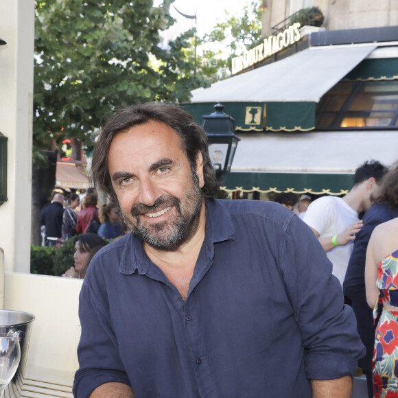 André Manoukian lors de la soirée de l'été littéraire et musical aux Deux Magots à Paris le 27 juin 2022. © Jack Tribeca / Bestimage 