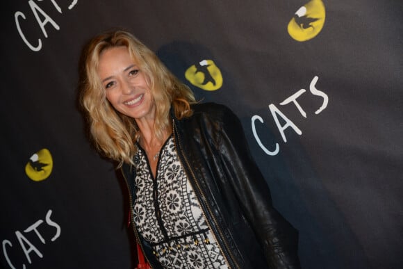 Hélène de Fougerolles - Première de la comédie musicale "Cats" au théâtre Mogador à Paris, le 1er octobre 2015.