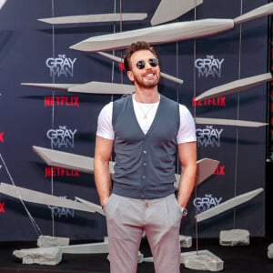 Chris Evans à la première du film "The Gray Man" à Berlin, le 18 juillet 2022.