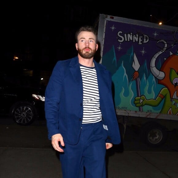 Chris Evans arrive à son hôtel à New York, le 4 novembre 2019