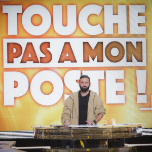 Exclusif - Cyril Hanouna - Sur le plateau de l'émission TPMP (Touche Pas à Mon Poste) présentée en direct par C.Hanouna et diffusée sur C8 - © Jack Tribeca / Bestimage