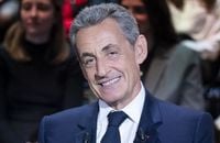 Nicolas Sarkozy, son fils Jean, un beau barbu très sexy : rare sortie en solo