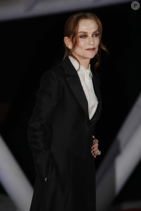 Isabelle Huppert - 19e Festival International du Film de Marrakech le 12 novembre 2022. © Denis Guignebourg / Bestimage