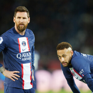 Lionel Leo Messi, Neymar Jr - Match de Ligue 1 Uber Eats "PSG contre Angers" au Parc des Princes à Paris. © Cyril Moreau/Bestimage