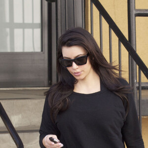 Kim Kardashian, enceinte, quitte son cours de gym à Studio City, le 29 janvier 2013. 