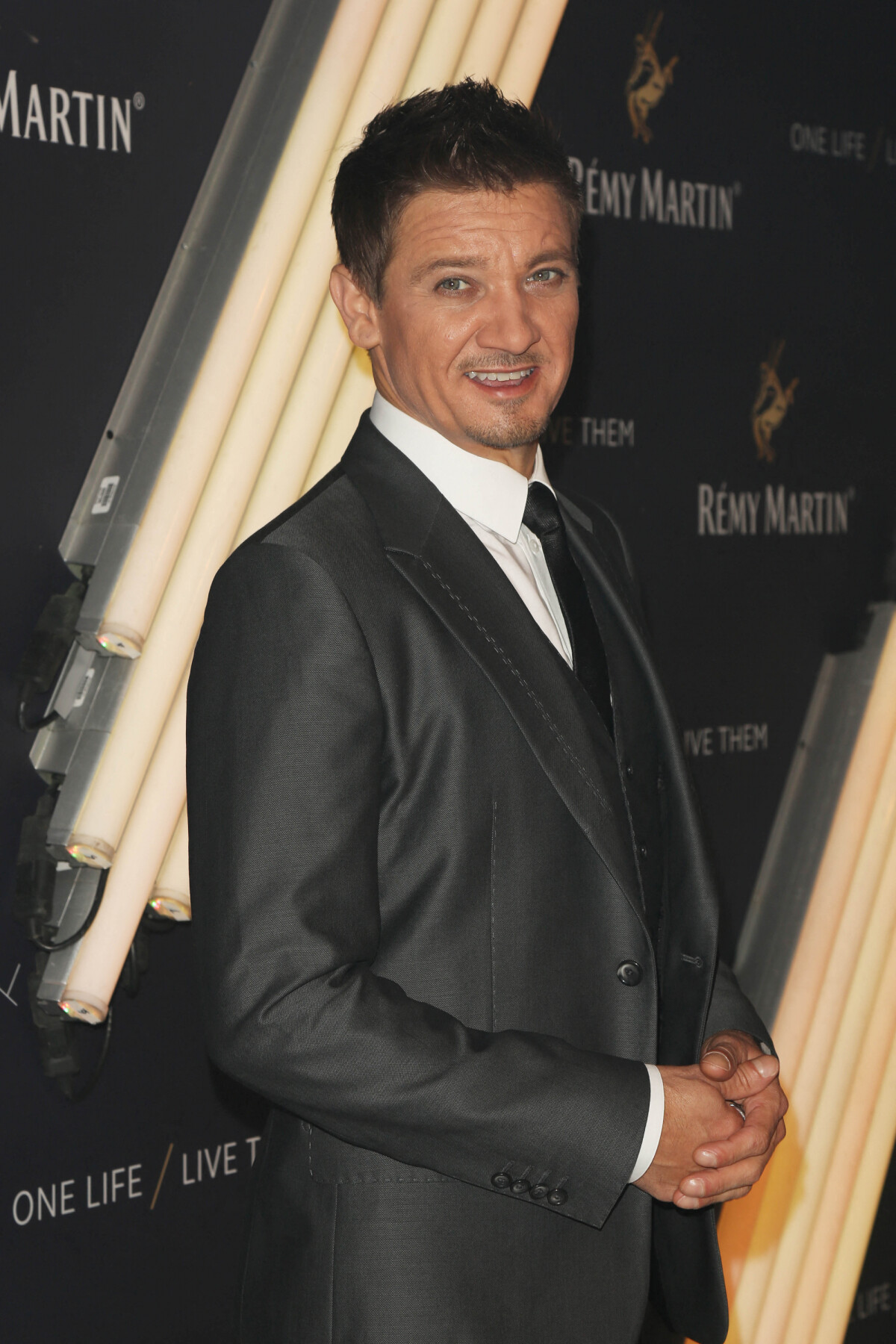 Photo : Jeremy Renner - People à La Soirée "One Life / Live Them ...