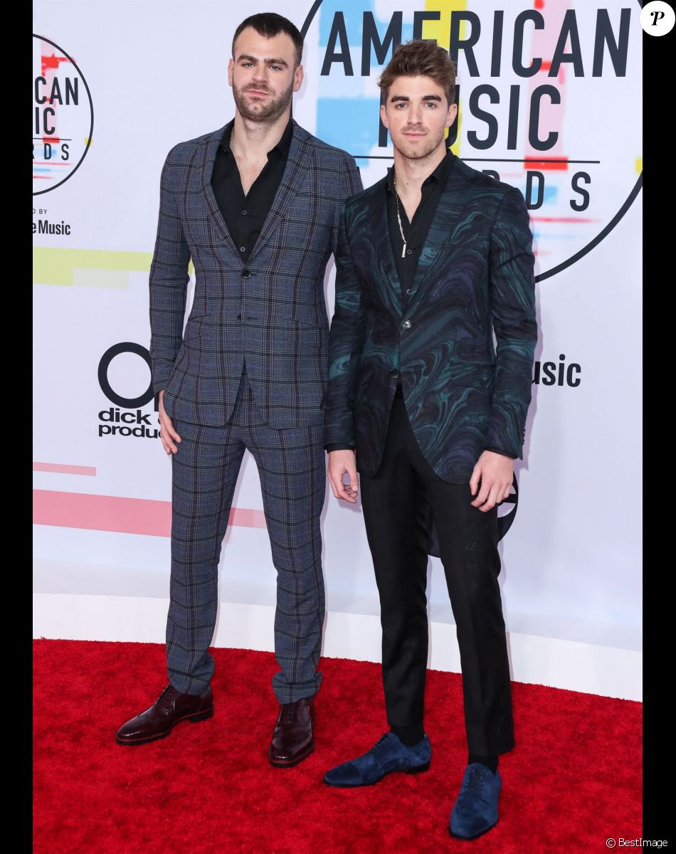 Alex Pall, Andrew Taggart, The Chainsmokers à la soirée 2018 American Music Awards au théâtre Microsoft à Los Angeles, le 9 octobre 2018.