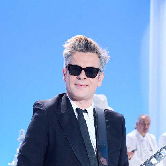 Exclusif - Benjamin Biolay lors de l'enregistrement d'un Grand show de Noël "Christmas Show" imaginé par B.Biolay avec une pléiade d'artistes prestigieux au Casino de Paris, France, le 29 septembre 2022, diffusé sur Canal+, le 21 décembre 2022.. © Cyril Moreau/Bestimage