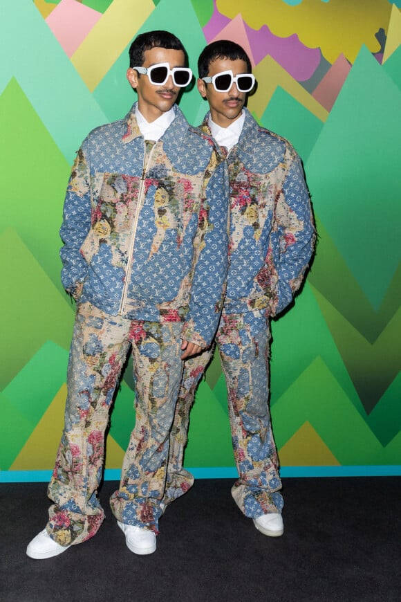 Mohammed et Humaid Hadban (Twins Hadban) au photocall du défilé Louis Vuiton lors de la Fashion Week Homme automne-hiver 2023/24 de Paris, France, le 19 janvier 2023. © Olivier Borde/Bestimage 