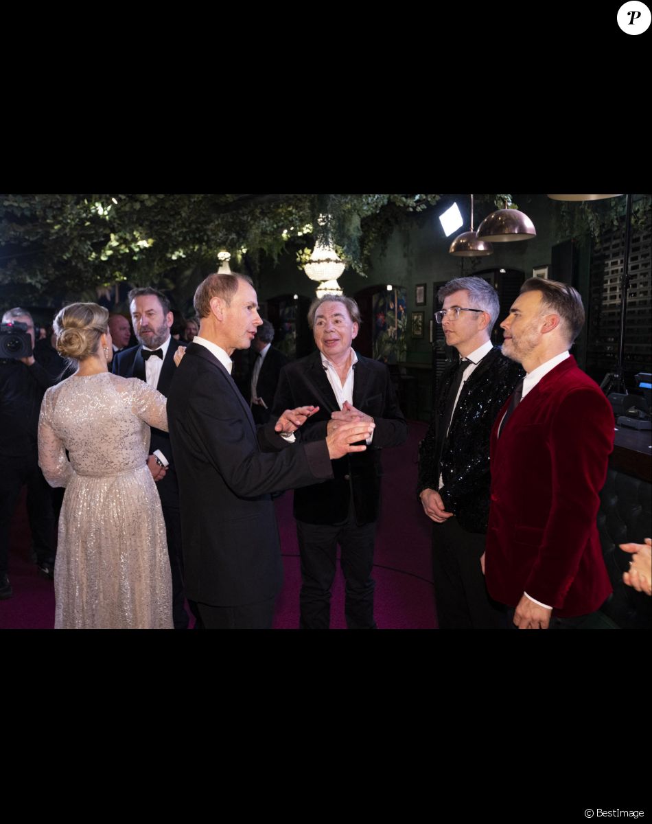 Andrew Lloyd Webber, Gareth Malone, Gary Barlow - Le prince Edward, comte de Wessex, lors du spectacle annuel "Royal Variety Performance" au Royal Albert Hall à Londres. Le 1er décembre 2022