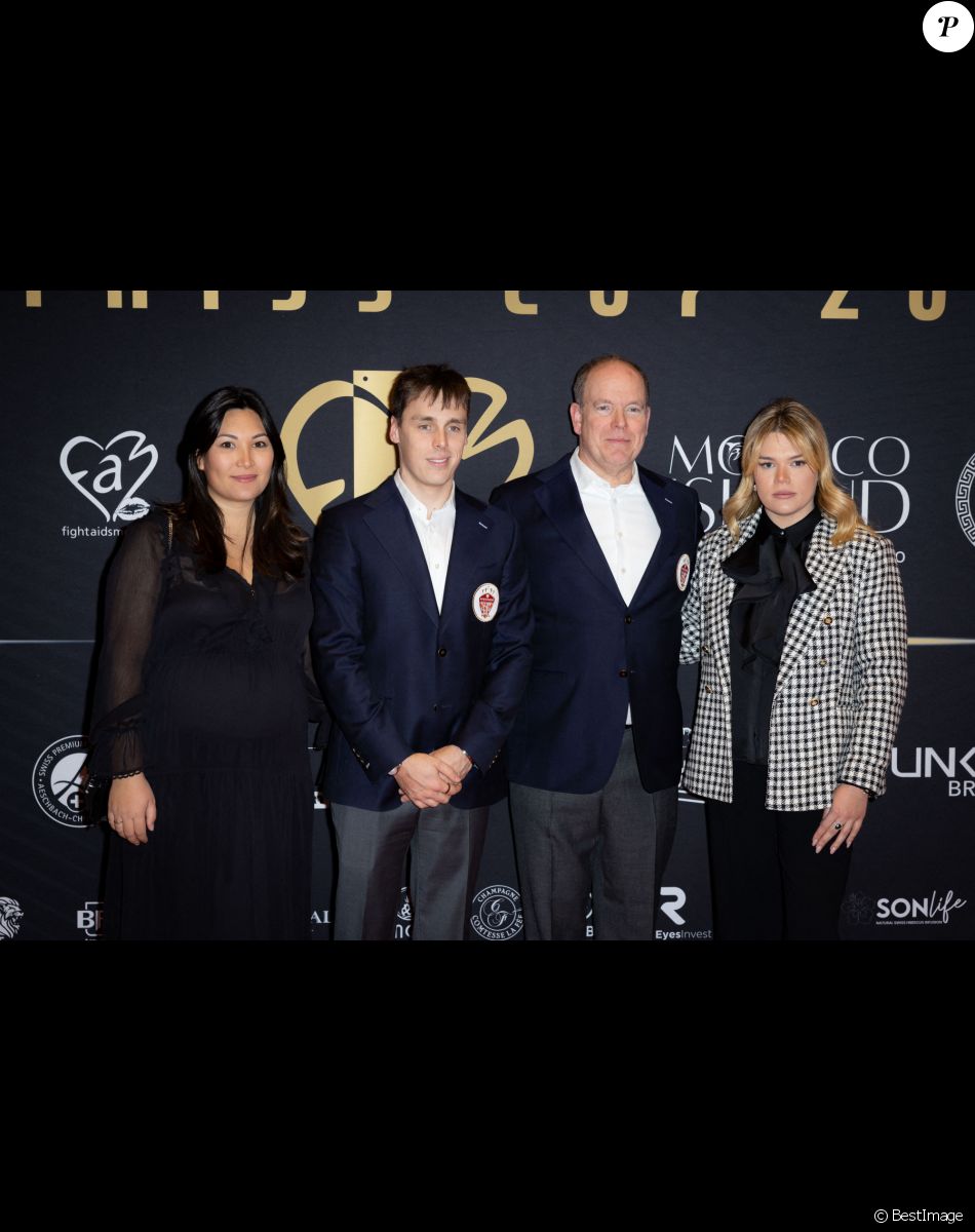 Louis Ducruet et sa femme Marie (enceinte), le prince Albert II de Monaco, Camille Gottlieb - 3e édition de la Fight Aids Cup à l'occasion du 45e festival international du cirque de Monte-Carlo à l'hôtel Fairmont à Monaco le 23 janvier 2023. © Olivier Huitel/Pool/Bestimage