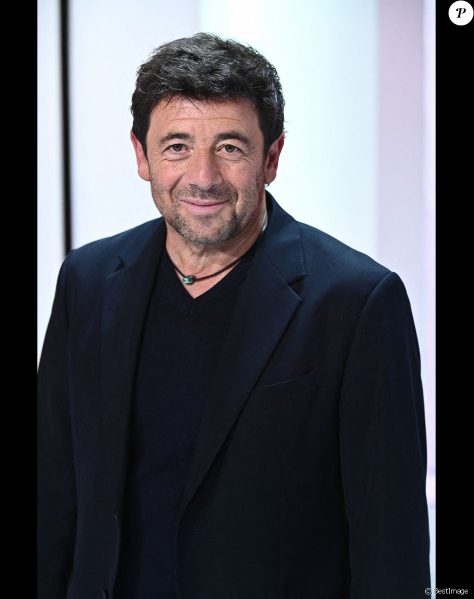 Exclusif - Patrick Bruel - Enregistrement de l'émission "Vivement Dimanche" au Studio Gabriel à Paris, présentée par M.Drucker et diffusée le 27 novembre sur France 3. Le 16 novembre 2022 © Guillaume Gaffiot / Bestimage Exclusive - No Web No Blog pour Belgique et Suisse