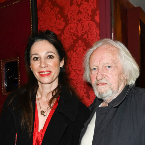 Niels Arestrup avec sa femme Isabelle Le Nouvel lors de la remise de prix du Brigadier 2019 sous la houlette de l'A.R.T. (Association de la Régie Théâtrale) au théâtre Montparnasse à Paris, le 8 décembre 2021. © Coadic Guirec/Bestimage