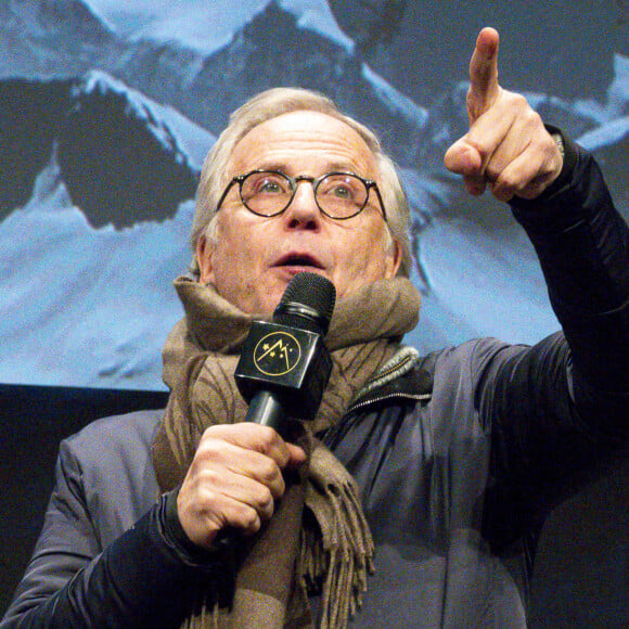 Fabrice Luchini sur la scène du 26ème festival international du film de comédie de l'Alpe d'Huez le 19 janvier 2023. © Sandrine Thesillat / Panoramic / Bestimage