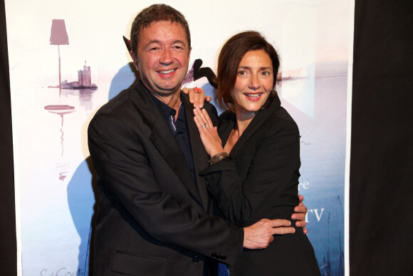 Valérie Karsenti et Frédéric Bouraly à la cérémonie de clôture du 14e festival de la Fiction TV de la Rochelle en 2012