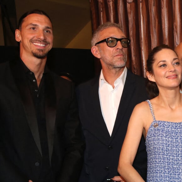 Exclusif - Zlatan Ibrahimovic, Vincent Cassel, Marion Cotillard et Jérôme Commandeur - Première du film Astérix et Obélix "L'Empire du Milieu" au cinéma Le Grand Rex à Paris. © Bertrand Rindoff / Bestimage