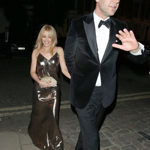 Kylie Minogue et son nouveau compagnon Paul Solomons (1ère sortie officielle du couple) - Arrivées à l'afterparty de la soirée "GQ Men Of The Year 2018" à la Fitzroy Gallery à Londres. Le 5 septembre 2018