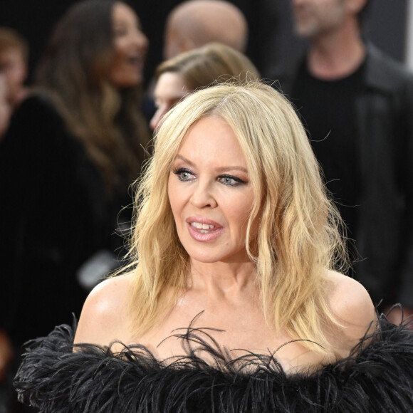 Kylie Minogue - Les célébrités arrivent à la première du concert "Abba Voyage" à Londres, le 26 mai 2022.