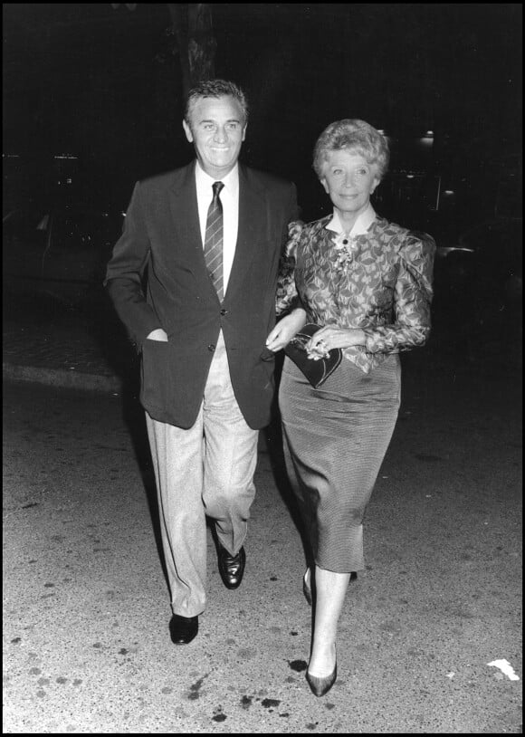 Roger Hanin avec son épouse à Paris en septembre 1984.